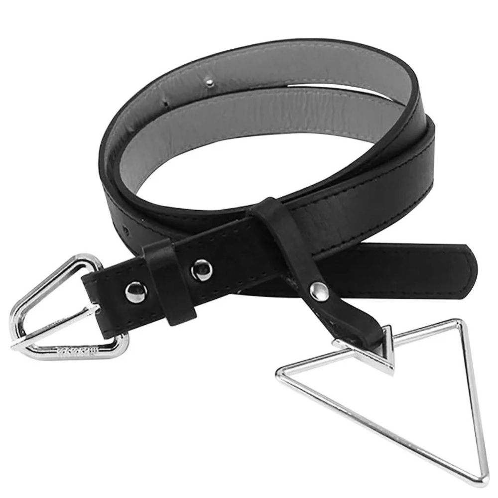 Belt with hanging triangle
